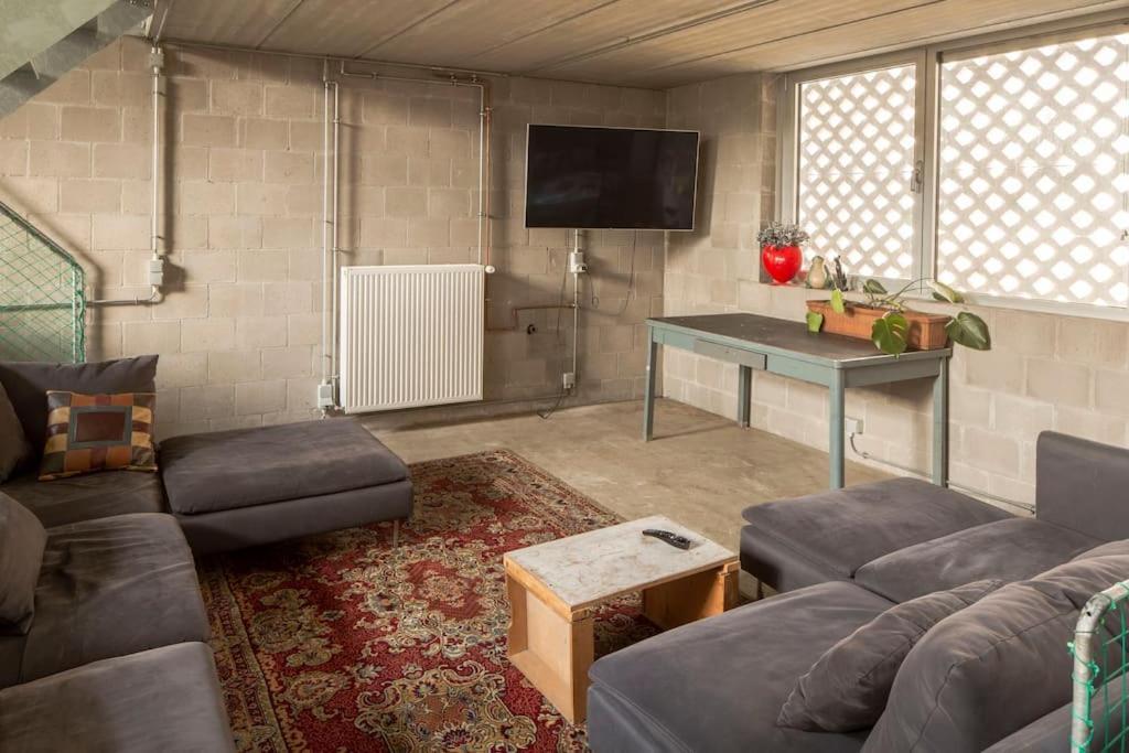 헨트 Mari'S: Multifunctional Shelter With Big Garden 빌라 외부 사진